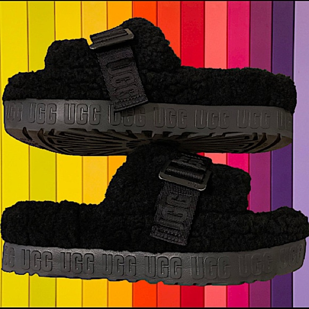 UGG FLUFETTA SLIDES SIZE 8